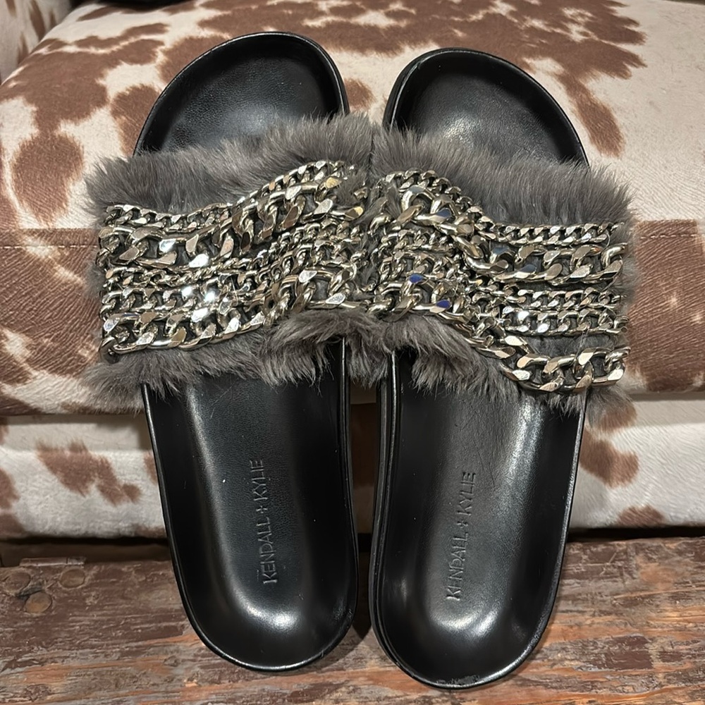 Kendall and Kylie slides